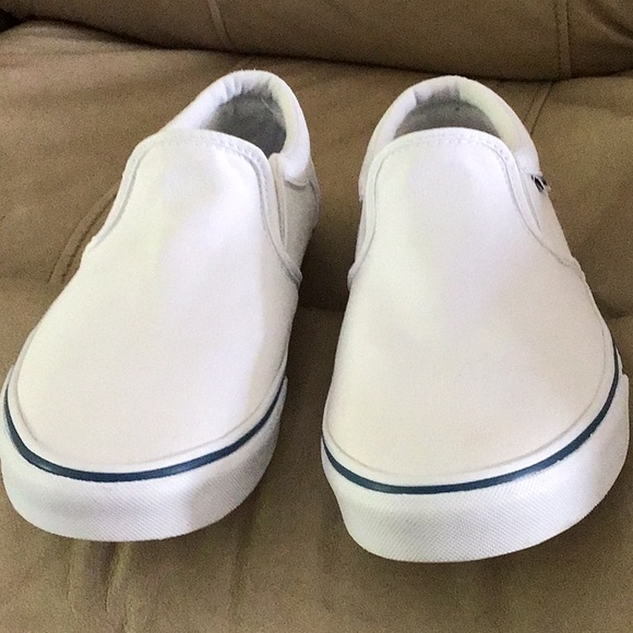 Vans Men's White Slip-On Sneakers with Checkered Sole size 11.5 - Picture 2 of 8